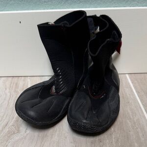 O’neill Youth Heat RT 3mm Boot size xl (3-4)
